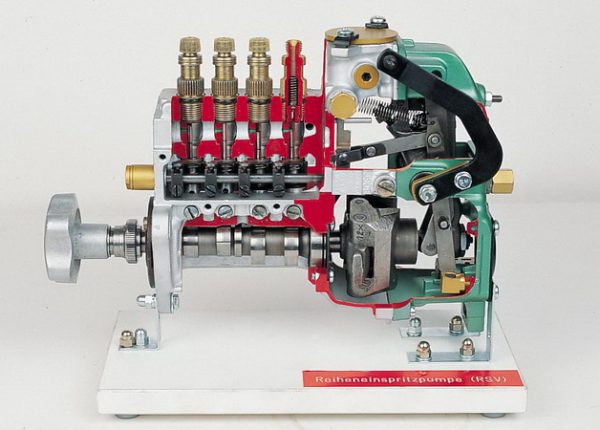in-line injection pump with RSV flyweight governor